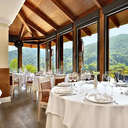 El Balcon De Muniellos Séjour à la campagne *