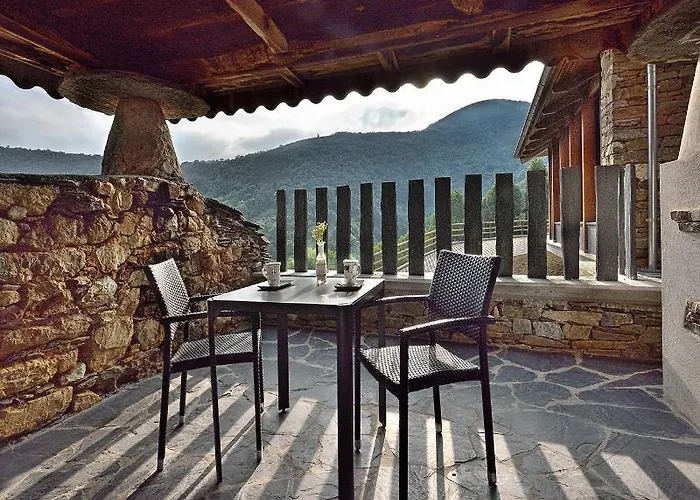 El Balcon De Muniellos Country house Oballo