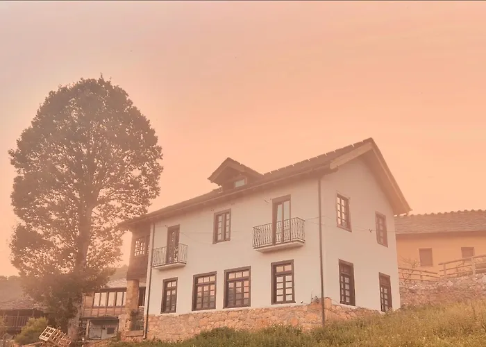 El Balcon De Muniellos Country house Oballo